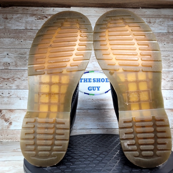 DR MARTENS 1460 WOMEN SIZE 9 BLACK SMOOTH LEATHER LACE UP BOOTS - Picture 8 of 10